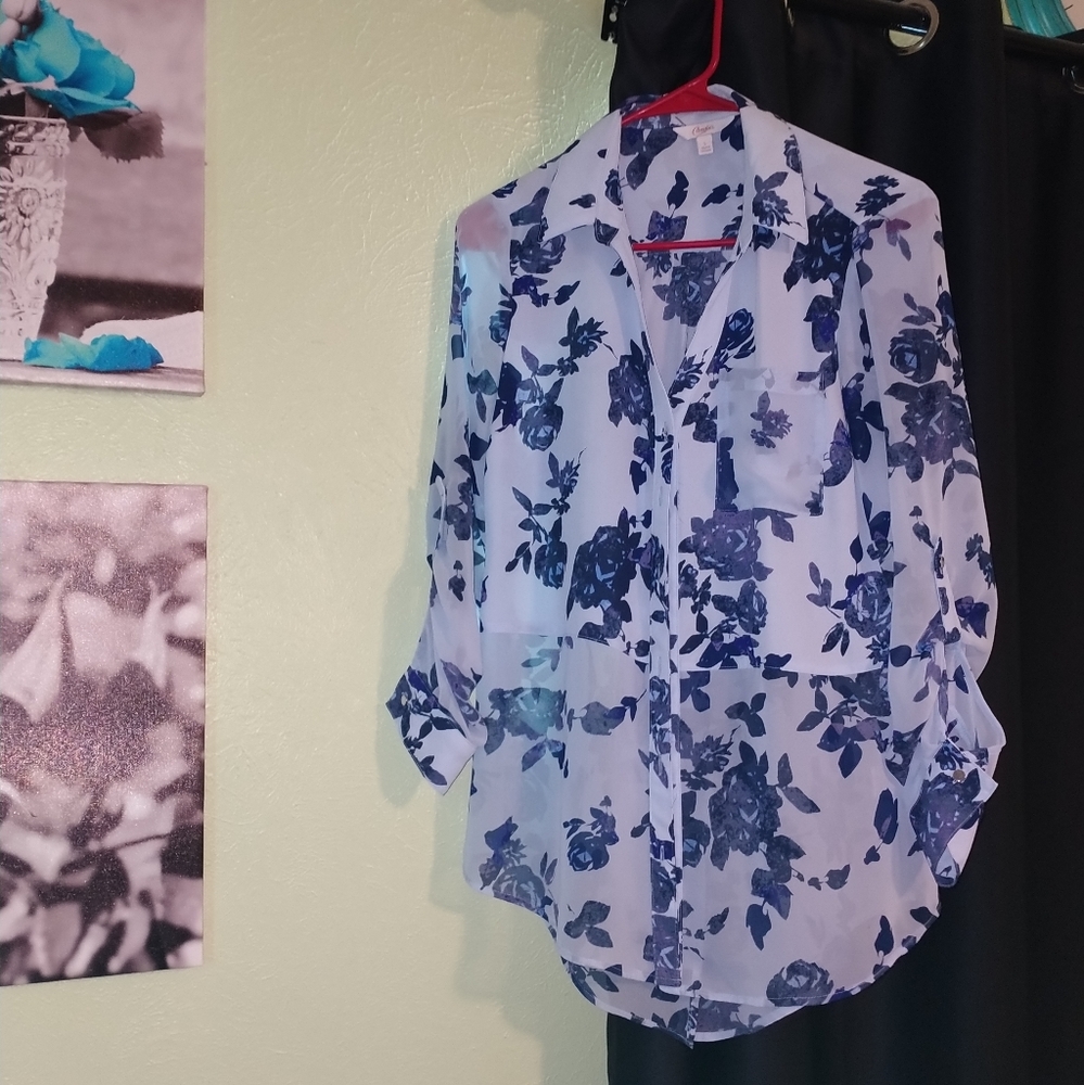 Candie's long sleeve button up sleeves, and blouse.
